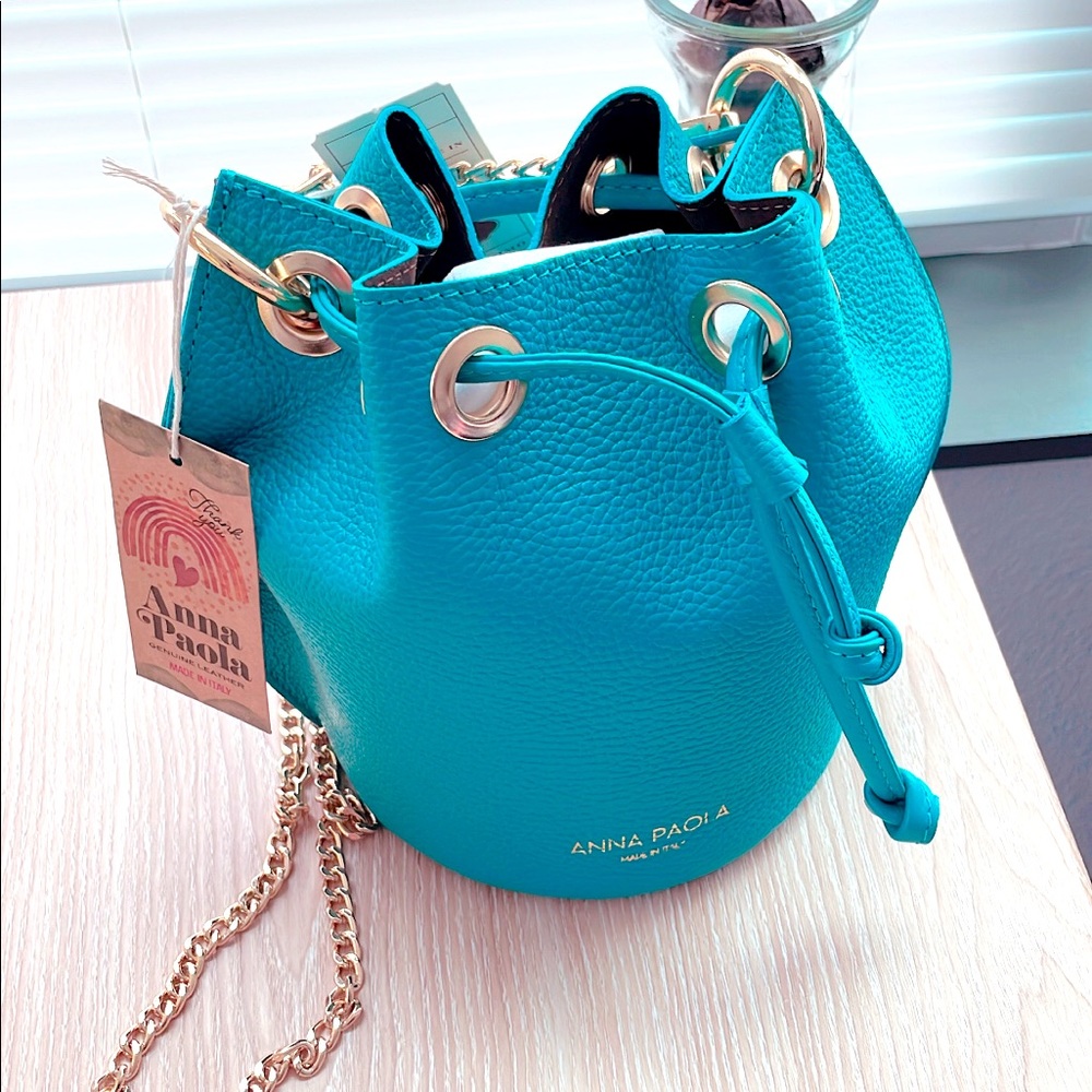 Real leather bucket bag purse handmade italy designer Anna Paola